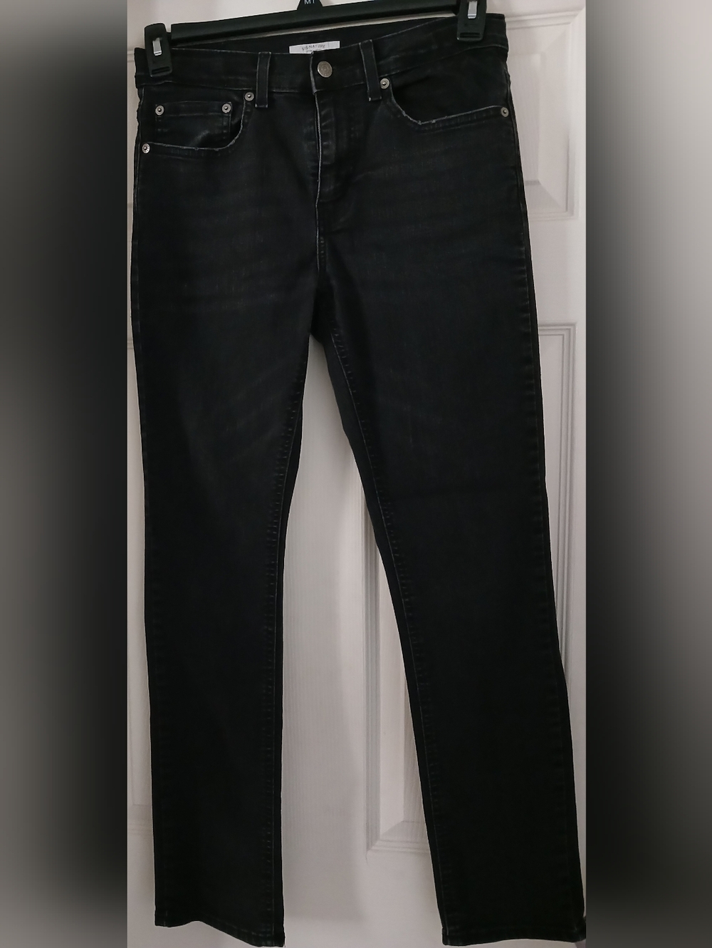 5/$25 Signature by Levi Strauss Boys Black Slim Straight Jeans